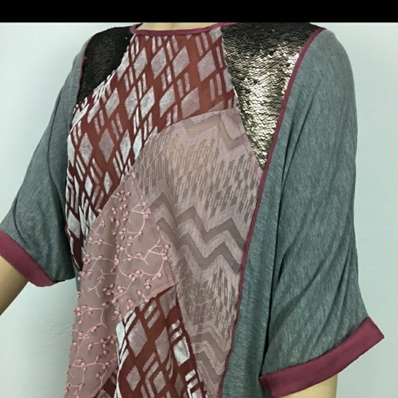 Anthropology "Tiny"‎ gray/pink sequence blouse … - Picture 3 of 8